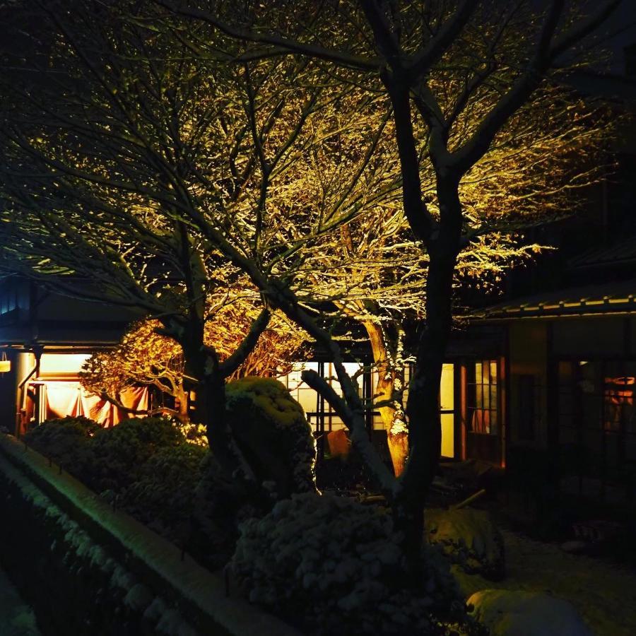飲んで泊まれる古民家 -浮木-Fumoku Hotel Chino Buitenkant foto