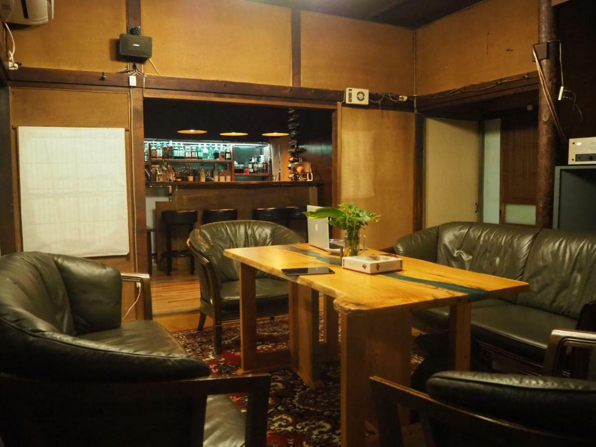 飲んで泊まれる古民家 -浮木-Fumoku Hotel Chino Buitenkant foto